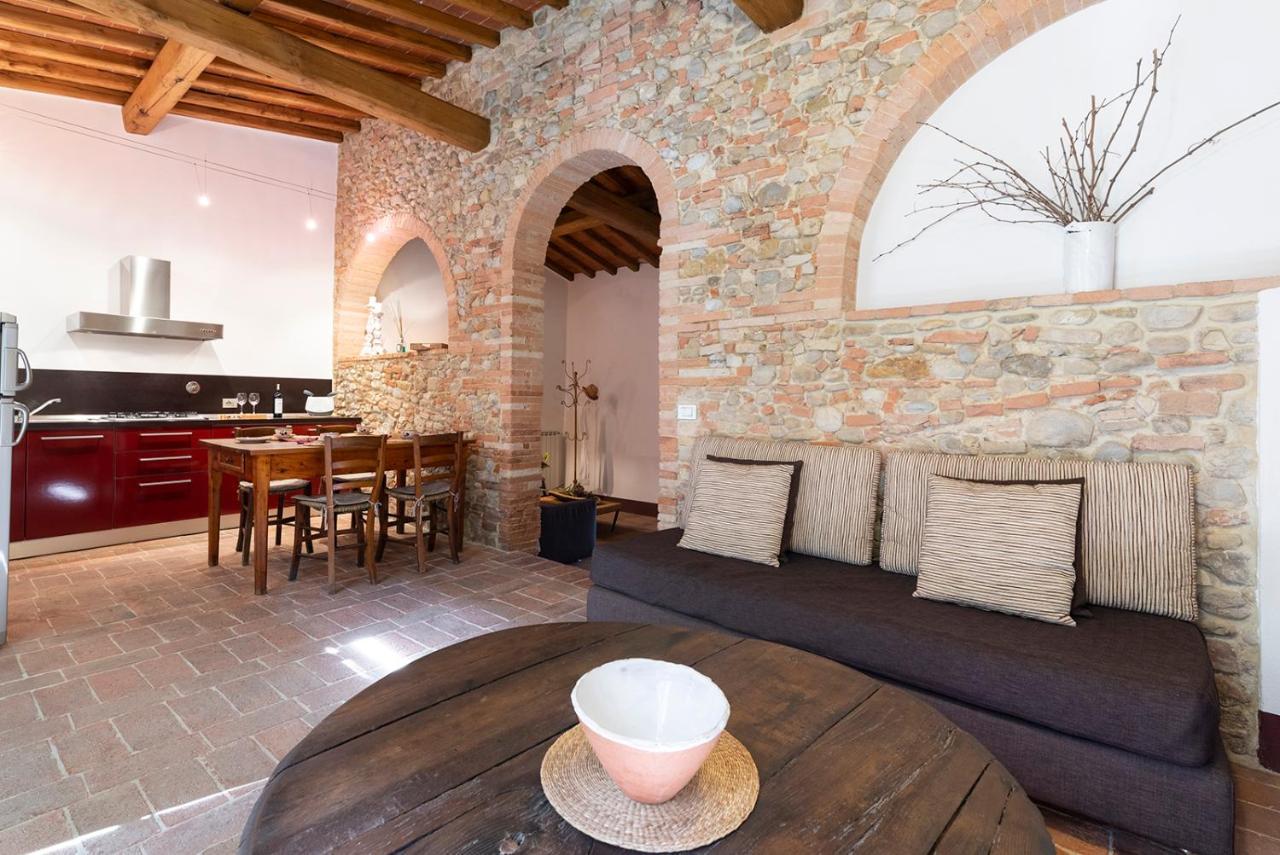 Podere Paglieri Apartments مونتيزبيرتولي المظهر الخارجي الصورة