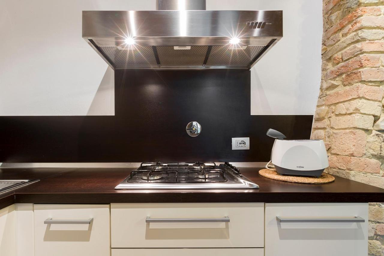 Podere Paglieri Apartments مونتيزبيرتولي المظهر الخارجي الصورة